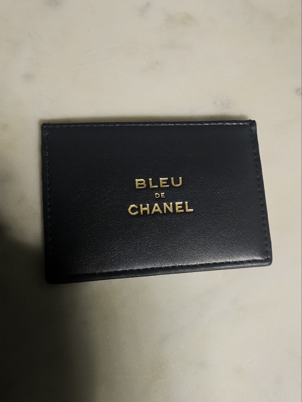 Chanel BLEU Navy Leather Card Holder - Picture 2 of 5